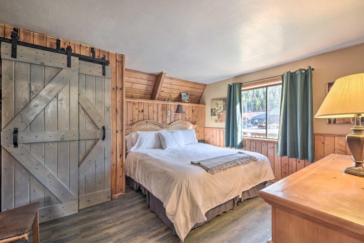 Ski-Inandski-Out Red River Cabin With Mtn Views! Ngoại thất bức ảnh